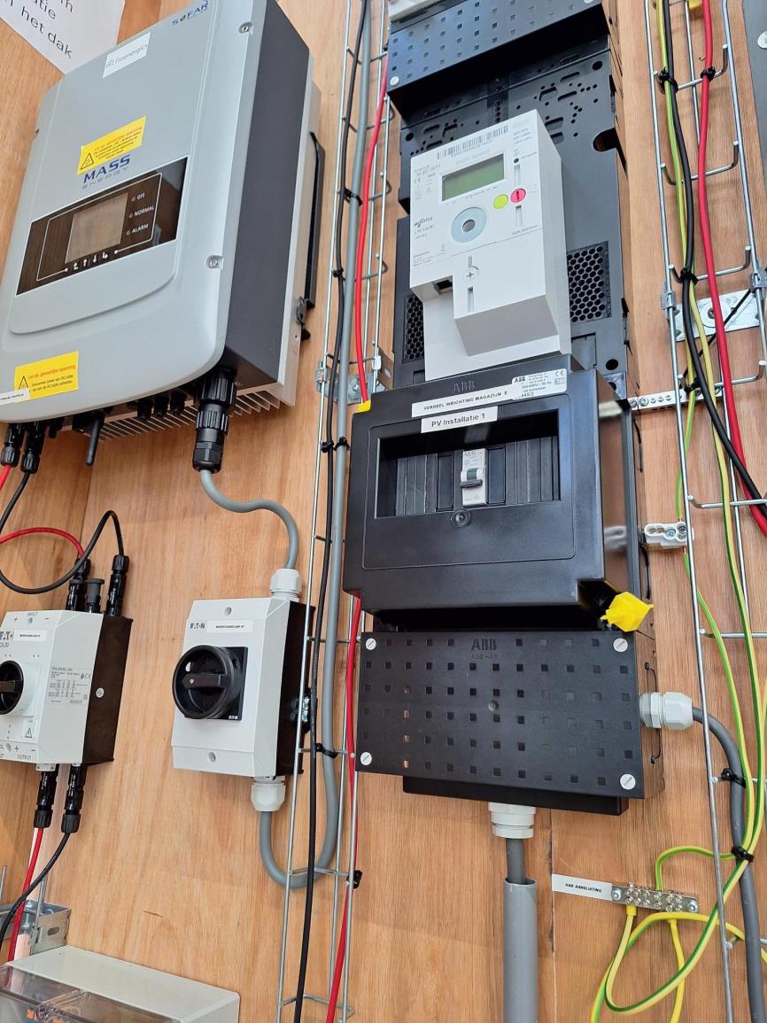IW Opleiding Meten en inbedrijfstellen van een omvormer