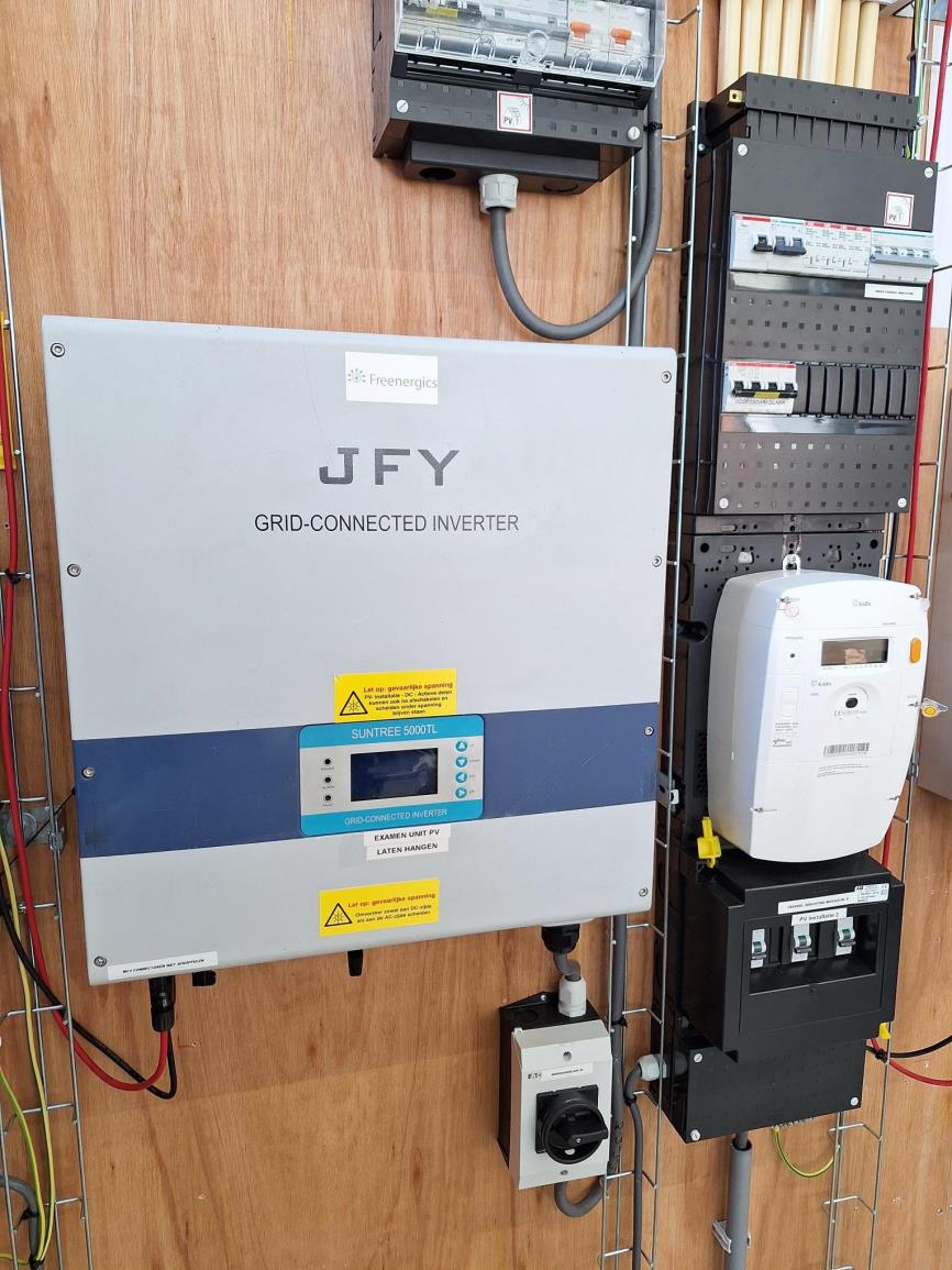 IW Opleiding Vakroute Monteur Zonnestroom onder het dak